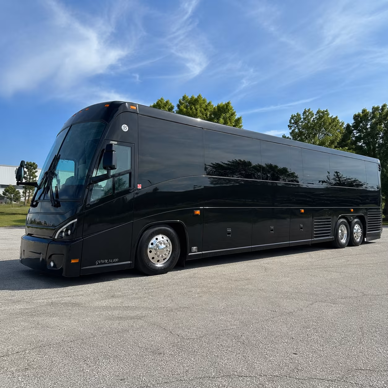 hampton 47 passenger charter bus