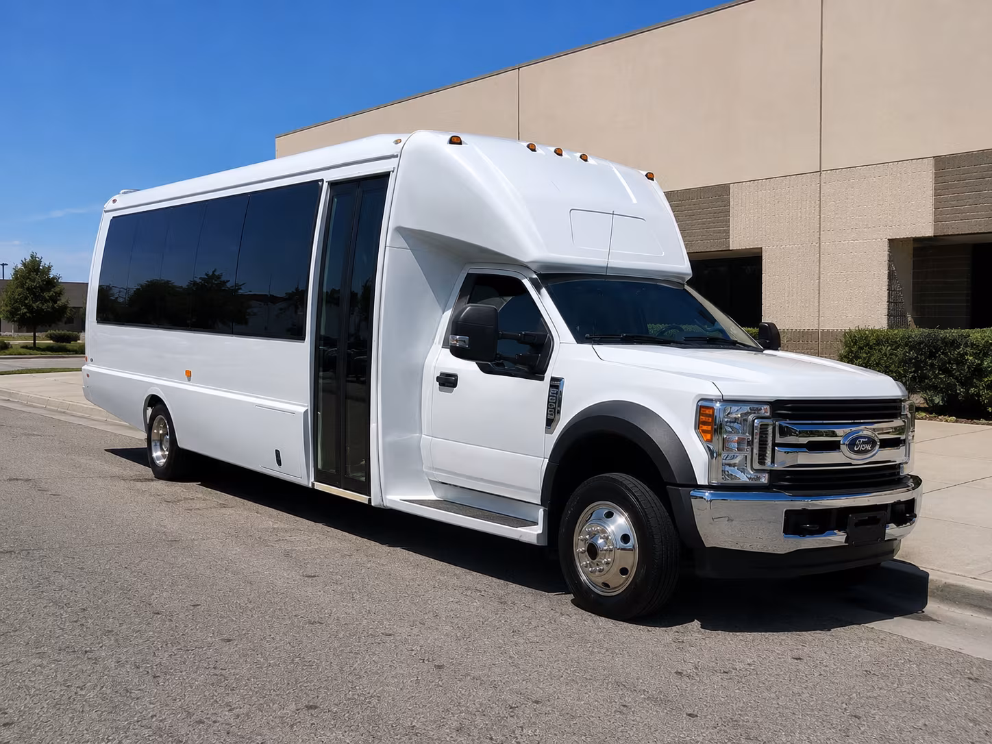 hampton airport transportation onboard seating