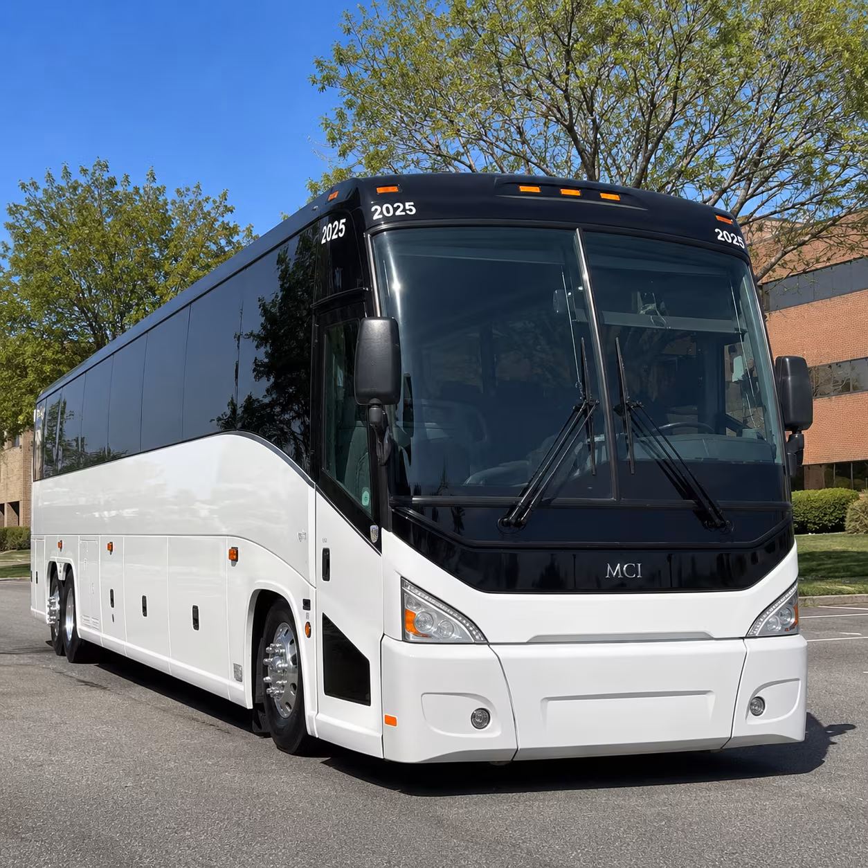 hampton charter buses for large prom groups across hampton roads