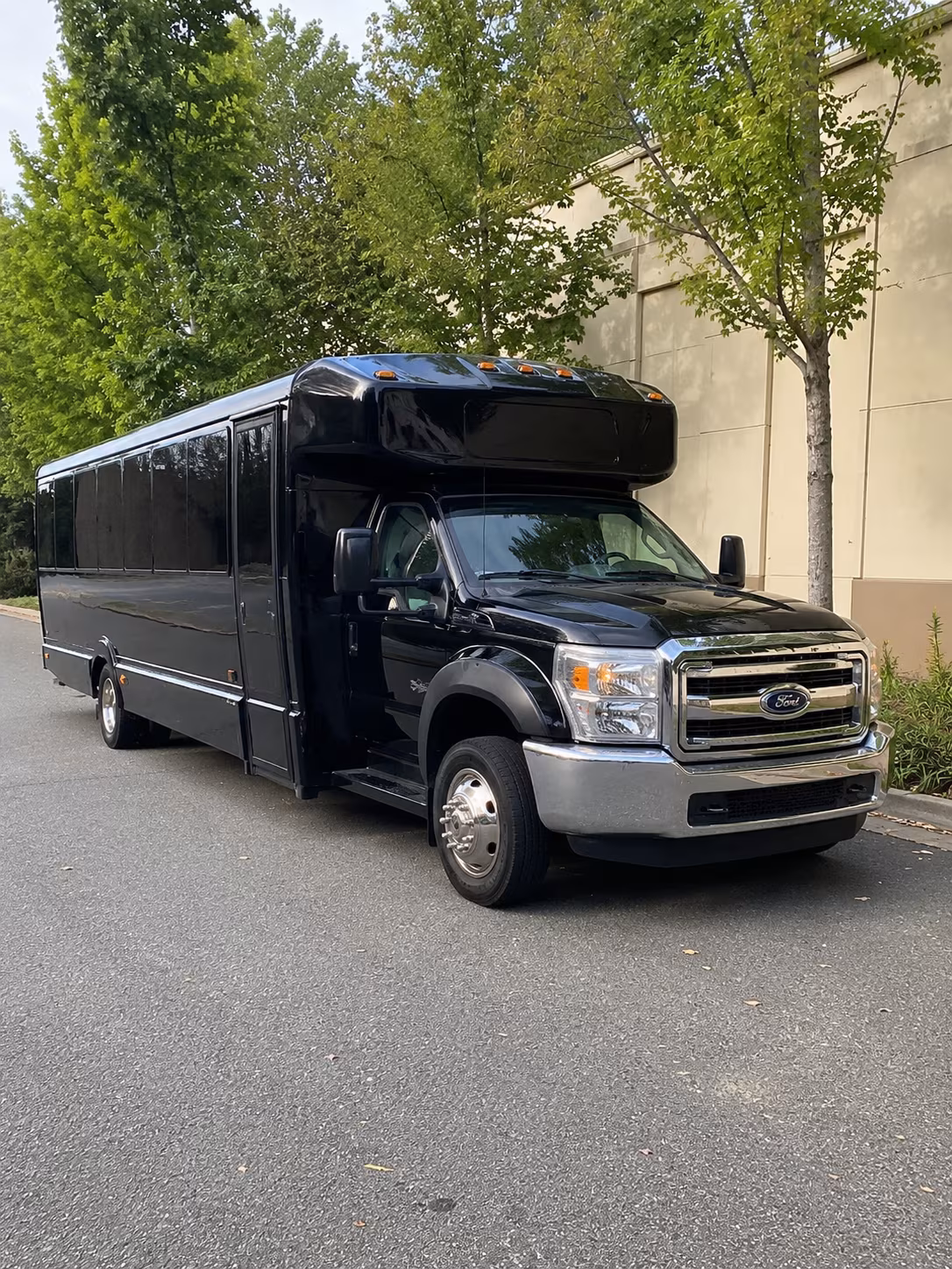 hampton sporting event party bus rental