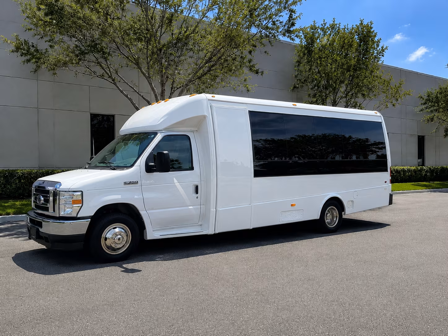 why rent using hamptonminibuscompany com